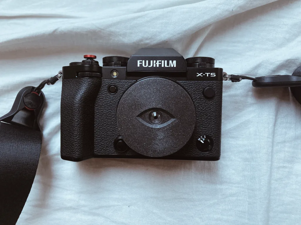 Mirrorless camera lens Fujifilm X
