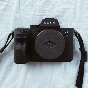 Mirrorless camera lens Sony E